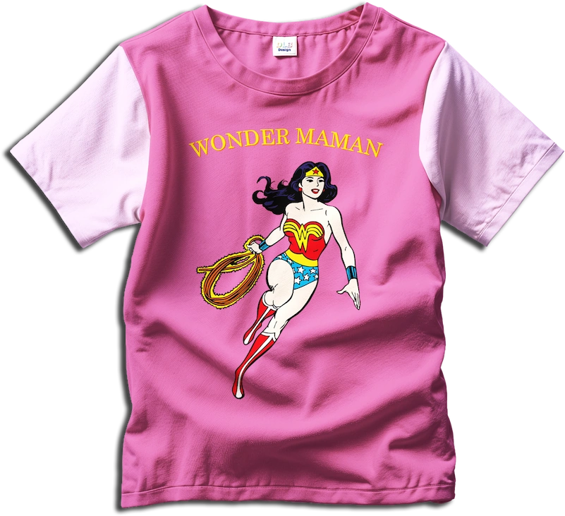 T Shirt Mockup wonder Maman