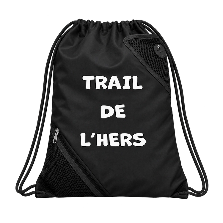 Trail de l’Hers — Textiles, dossards et accessoires personnalisés 19 Sac noir à cordons personnalisé avec le nom Trail de l’Hers en blanc.